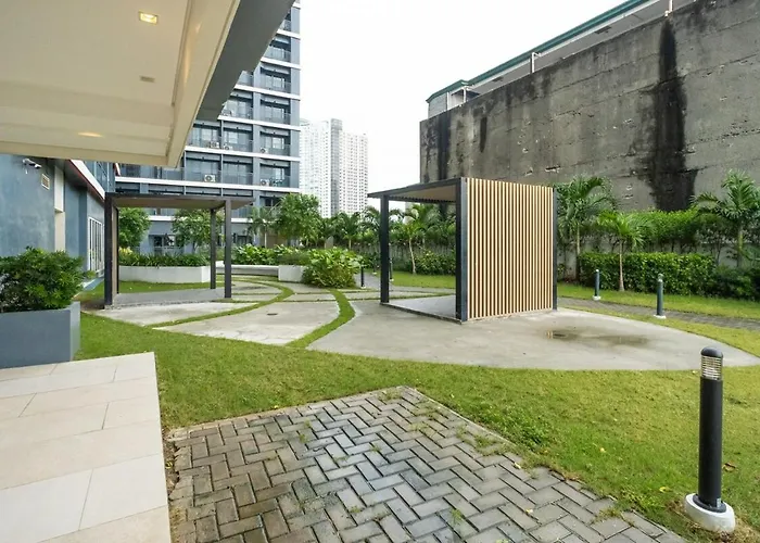 Boho Makati Wi Fi Workspace Red * Manila