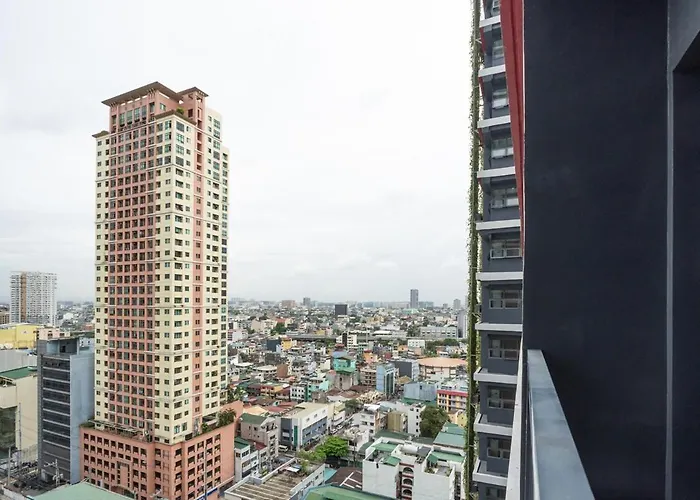 Boho Makati Wi Fi Workspace Red Apartment